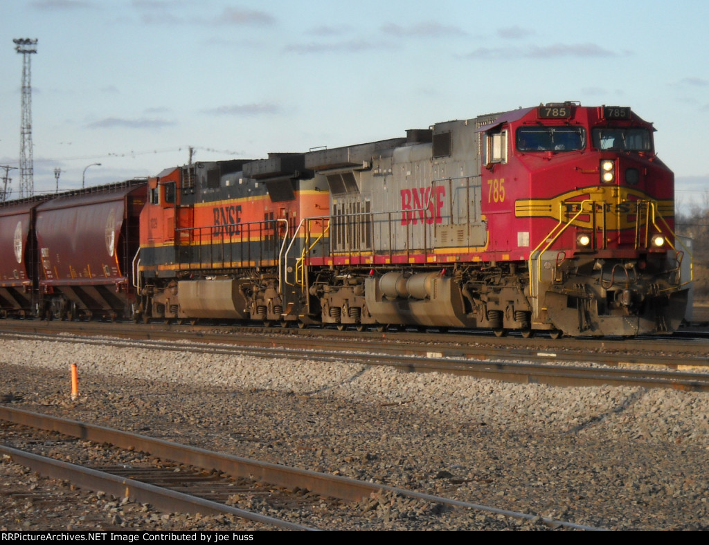 BNSF 785 East